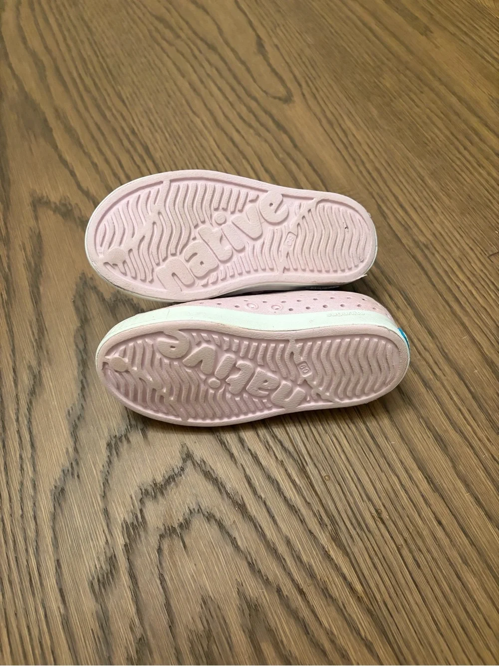 Native Jefferson Kids Slip-On Water Shoes - Glitter Pink| size c9